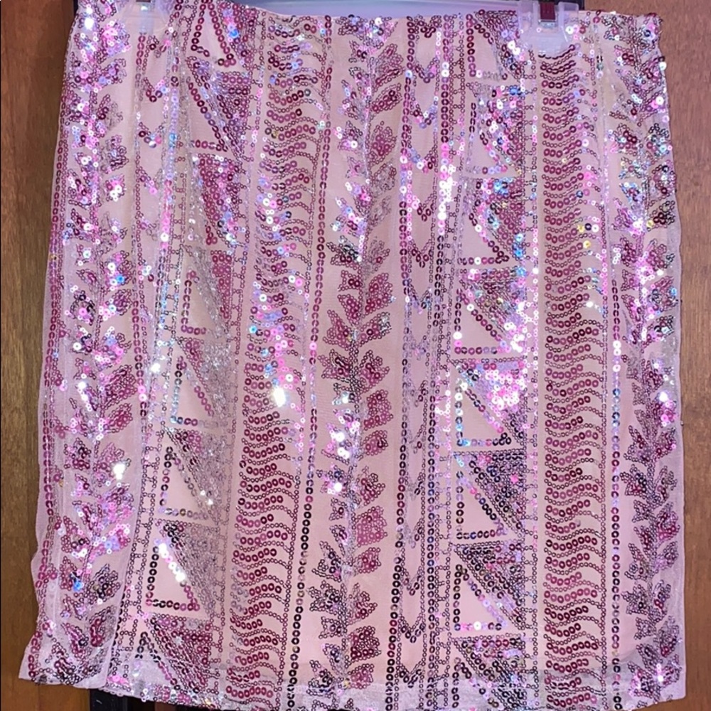 Sequence skirt